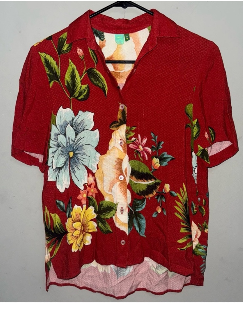Farm Rio Floral Red Button-Up Shirt size p / small